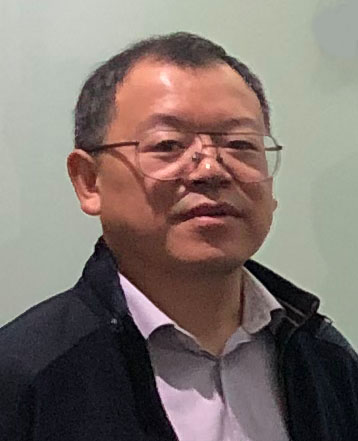 冯国灿.jpg 冯国灿.jpg