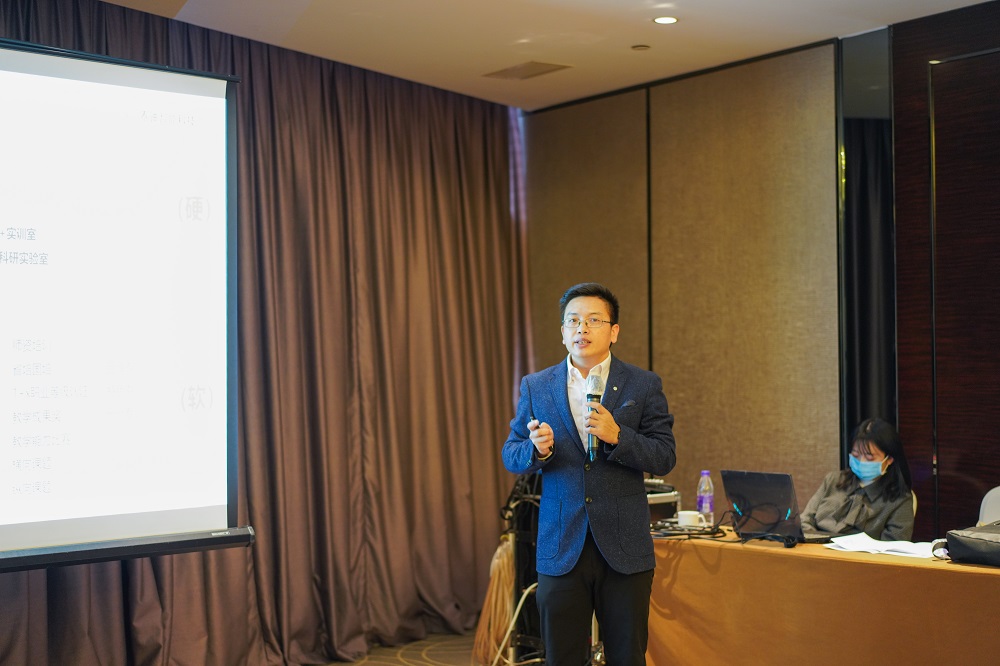 微信图片_20220112091355 - 副本.jpg